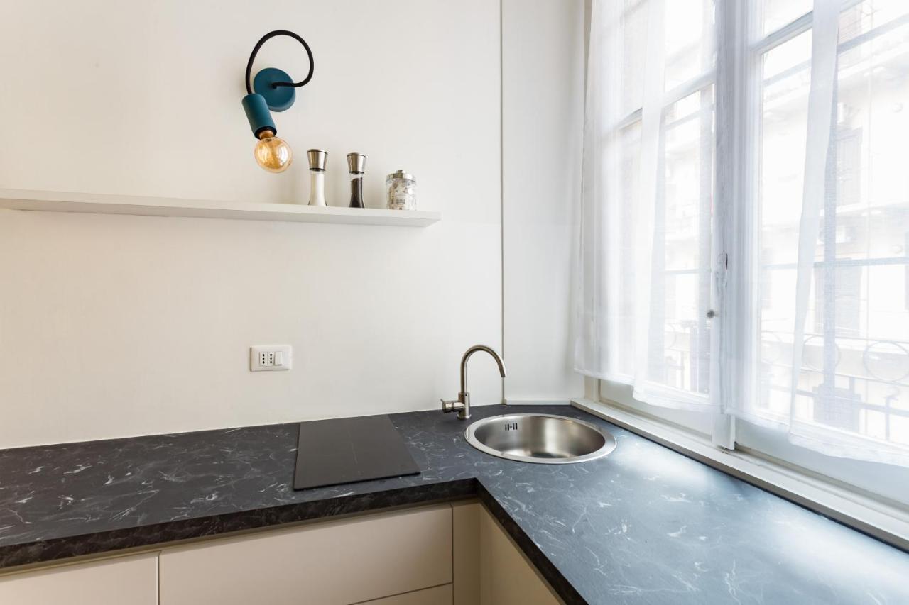 Milanofierapartments Correggio Suite ภายนอก รูปภาพ