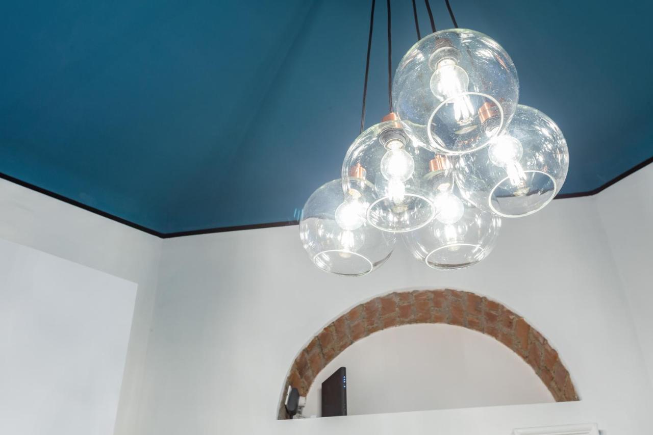 Milanofierapartments Correggio Suite ภายนอก รูปภาพ